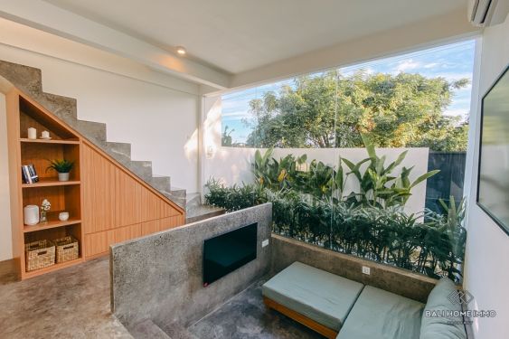 Image 3 from 1 Bedroom Modern Townhouse for Sale easehold in Bali Pererenan Tumbakbayuh