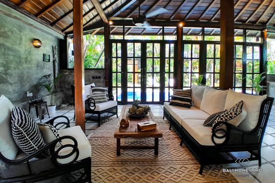 Image 3 from Villa Joglo de 2 chambres à louer près de la plage de Berawa à Bali