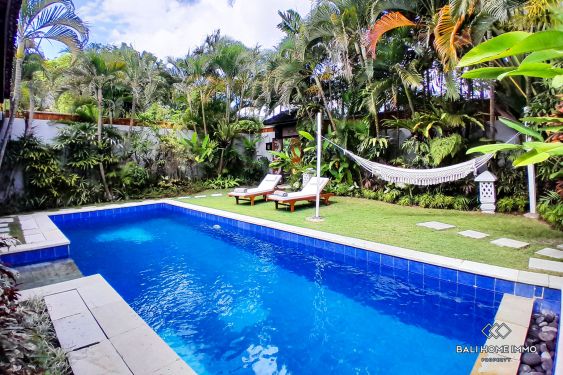 Image 2 from Villa Joglo de 2 chambres à louer près de la plage de Berawa à Bali