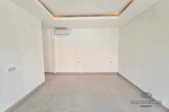 Image 3 from Vila 2 Kamar untuk Disewa di Sisi Perumahan Seminyak
