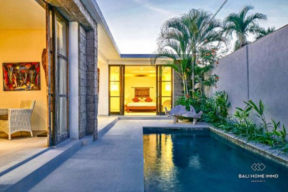 Image 1 from 2 Unit Villa with total 3 bedrooms for Sale Leasehold in Bali Seminyak Oberoi