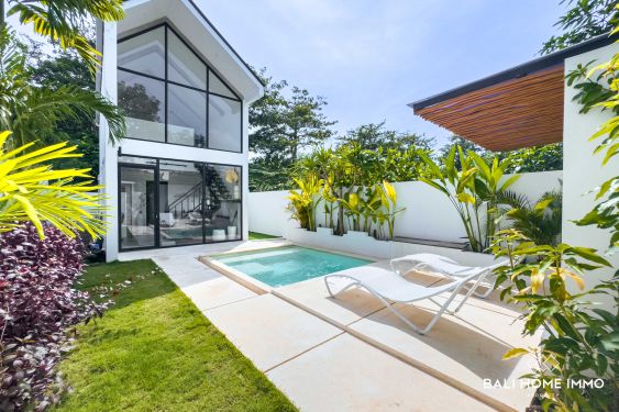 Image 1 from Dijual Villa 2 Kamar Tidur Hak Sewa Dekat Pantai Bingin di Uluwatu Bali