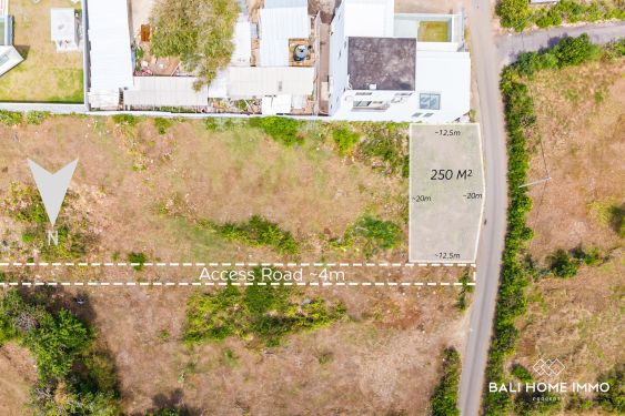 Image 1 from Tanah Zonasi Pariwisata 250 m2 Dijual Hak Milik dengan Pemandangan Laut di Melasti