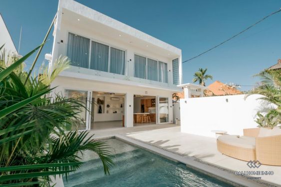 Image 1 from 3 Bedroom Villa plus office for sale and rent in Padonan Canggu Bali