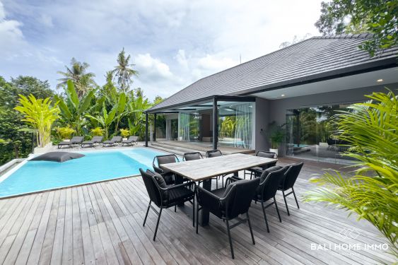 Image 3 from Modern 3 bedroom Family villa with Garden for sale leasehold in Kedungu