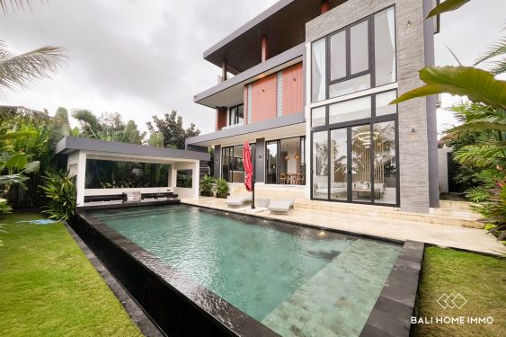 Image 1 from 3 bedroom family villa with ricefield and ocean view in Seseh Beachside