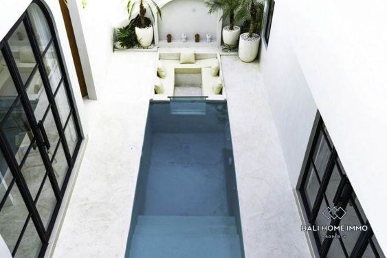 Image 3 from 3 Bedroom Mediterranean Villa for Sale in Pandawa