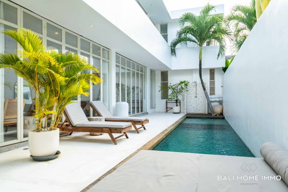 Image 1 from 3 Bedroom Mediterranean Villa For Sale Near Berawa Beach