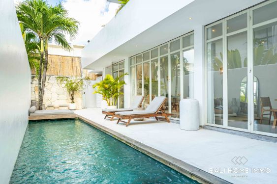 Image 2 from 3 Bedroom Mediterranean Villa For Sale Near Berawa Beach