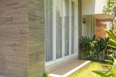 Image 1 from 3 Bedroom Townhouse for Sale Freehold in Ungasan