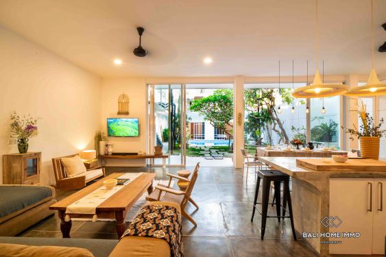 Image 3 from Villa 4 Kamar Modern Disewakan di pusat Trendy Berawa, Canggu