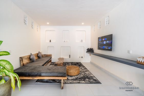 Image 3 from 3 Bedroom villa for rental in Bali - Petitenget Batu Belig