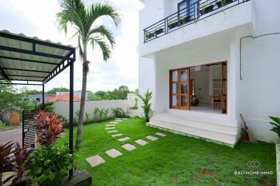 Image 1 from 3 Bedroom Villa For Rental in Uluwatu Bali near Padang Padang Beach