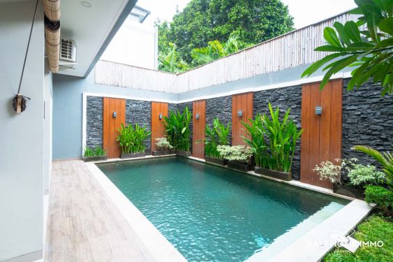 Image 2 from VILLA DE 3 CHAMBRES À VENDRE À BALI CANGGU