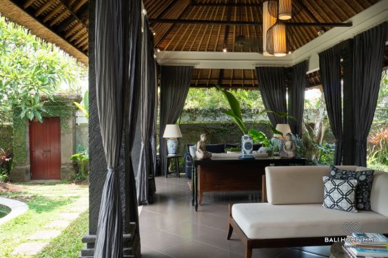 Image 2 from Villa de 3 chambres à vendre à leasehold dans la région de Tanah Lot