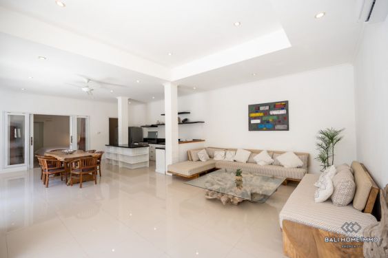 Image 3 from Villa de 3 chambres à louer à l'année à Bali Umalas
