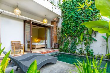Image 1 from 3 Bedroom Villa For Yearly Rental in Pererenan