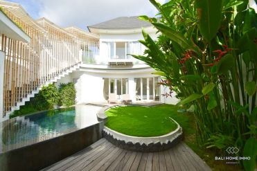 Image 3 from 3 Bedroom Villa for Yearly Rental in Pererenan