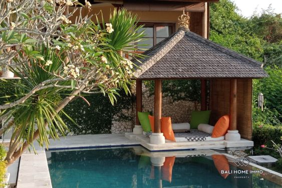Image 2 from Villa de 3 chambres avec vue sur l'océan à vendre à Bali Uluwatu