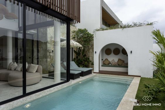Image 2 from 3 Bedroom Villa with ricefield view for sale leasehold near Berawa