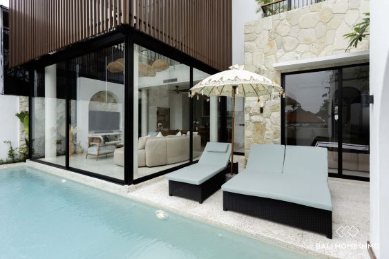 Image 1 from 3 Bedroom Villa with ricefield view for sale leasehold near Berawa
