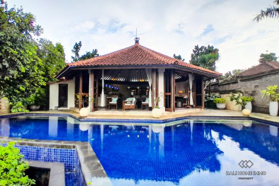 Image 1 from 4 Bedroom Ocean View Villa For Monthly Rental in Uluwatu Bali