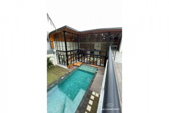 Image 1 from 4 bedroom Riverfront Villa for Sale and Rent in Pererenan Beachside