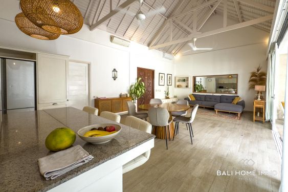 Image 3 from Villa 4 Kamar Disewakan di Canggu Berawa