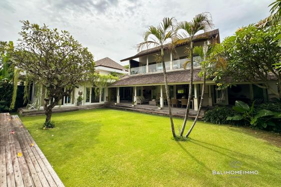 Image 2 from Villa de 4 chambres avec jardin à louer à proximité de la plage de Berawa