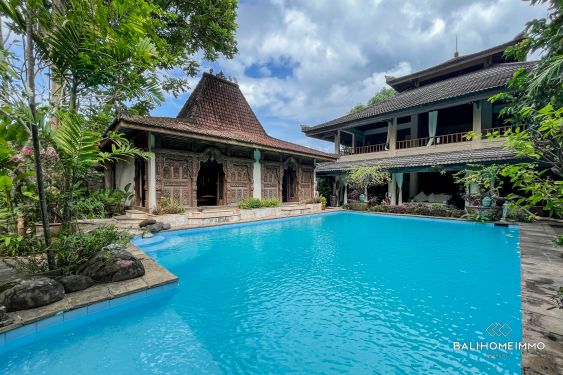 Image 2 from 6 Bedroom Villa + 9 Bedroom Apartment for Sale Freehold in Bali Seminyak