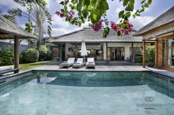 Image 1 from Vila Tropis Bali 3 Kamar Disewakan di Umalas