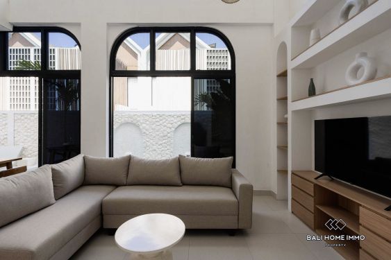 Image 3 from Beautiful 2 Bedroom villa with Rooftop for sale leasehold in Bali Batu Bolong