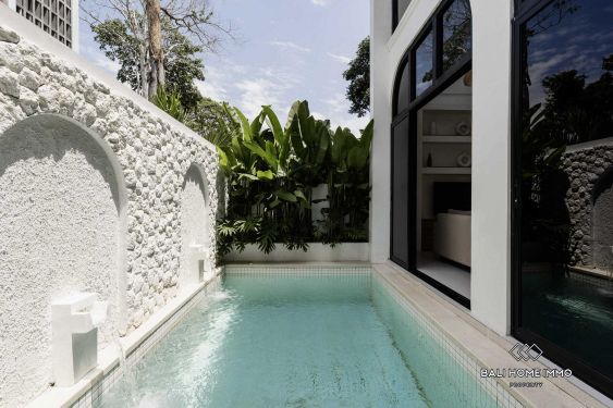 Image 1 from Beautiful 2 Bedroom villa with Rooftop for sale leasehold in Bali Batu Bolong