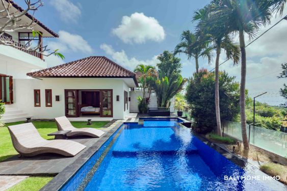 Image 3 from BEAUTIFUL 3 BEDROOMS VILLA WITH OCEAN VIEW FOR SALE FREEHOLD IN UNGASAN