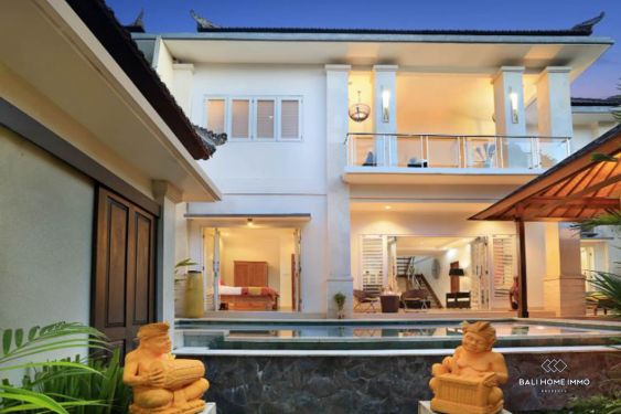 Image 3 from Beautiful 5 Bedroom Villa for Rent in Bali Petitenget