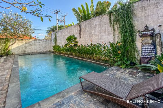 Image 3 from VILA 6 KAMAR TIDUR YANG INDAH UNTUK DIJUAL HAK MILIK DI BALI NUSA DUA