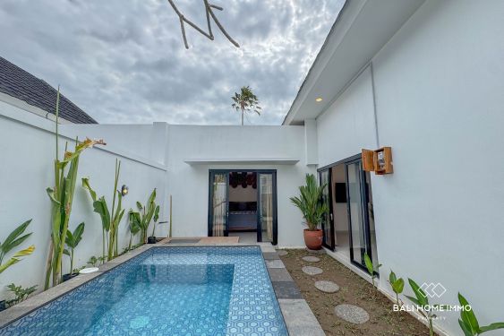 Image 2 from Vila 1 Kamar Baru untuk Disewa di Pusat Petitenget