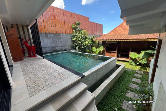 Image 1 from Villa neuve de 3 chambres à louer à l'année à Bali Tanah Lot