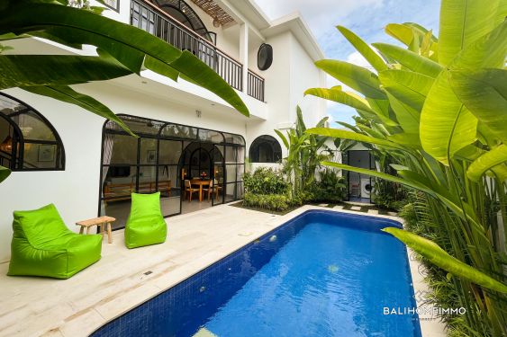 Image 1 from Vila Mediterania 2 Kamar Baru di Babakan
