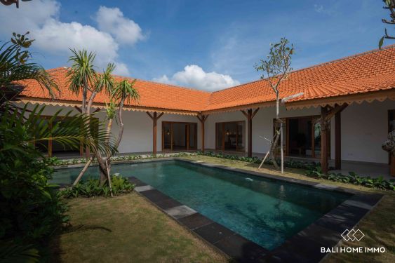 Image 1 from Dijual Villa Baru 3 Kamar Tidur di Seseh Utara