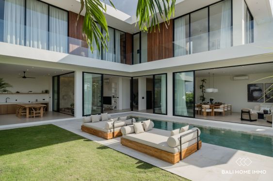 Image 1 from Villa moderne flambant neuve de 4 chambres avec vue sur les rizières à vendre à Cemagi Bali