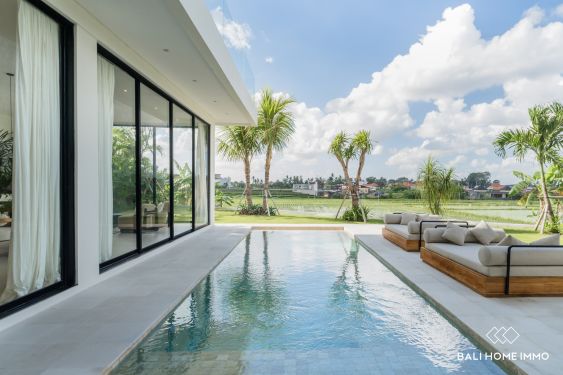 Image 3 from Villa moderne flambant neuve de 4 chambres avec vue sur les rizières à vendre à Cemagi Bali