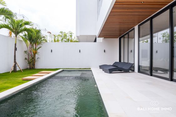 Image 2 from Villa neuve de 4 chambres à vendre et à louer à Bali Pererenan Tumbak Bayuh