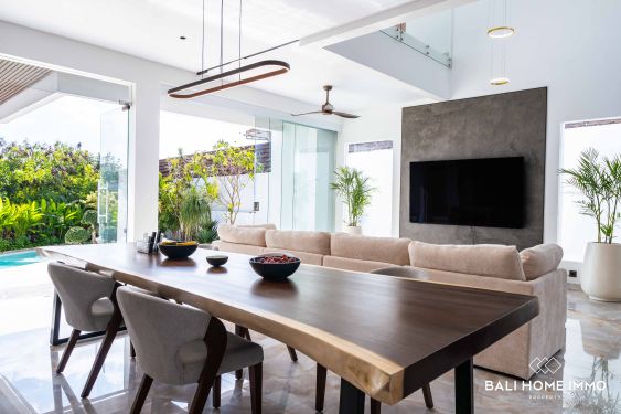 Image 1 from Disewakan Villa Baru 4 Kamar dekat Berawa Bali
