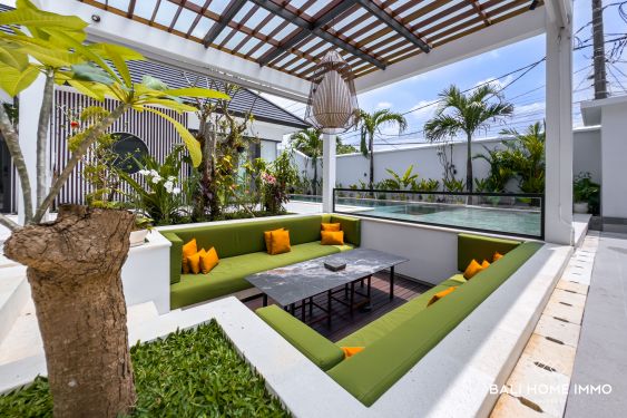 Image 2 from Brand new 4 Bedroom villa for sale leasehold in Bali Near Umalas