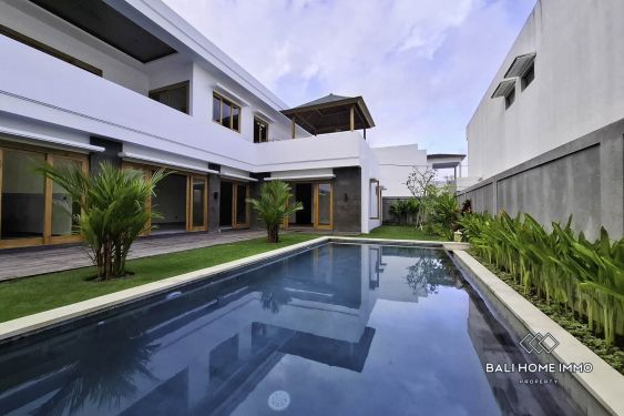 Image 1 from Brand New Spacious 4 Bedroom Ocean View Villa for Sale in Uluwatu