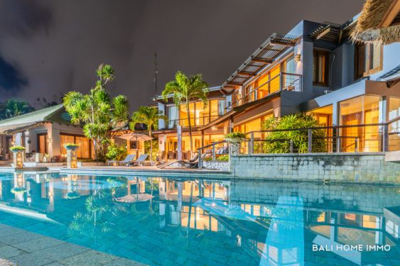 Image 1 from VILLA MEWAH 10 KAMAR MENAKJUBKAN DENGAN PEMANDANGAN PERBUKITAN JIMBARAN UNTUK DIJUAL HAK MILIK