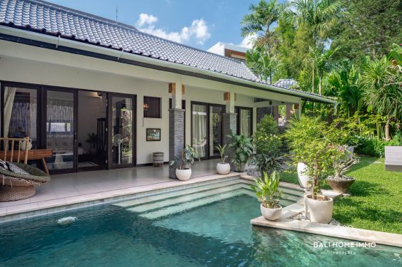 Image 1 from Charmante villa de 2 chambres à louer à Batu Bolong Canggu
