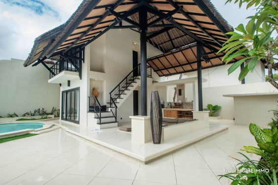 Image 2 from Charmante villa de 2 chambres à louer à l'année à Bali Seminyak
