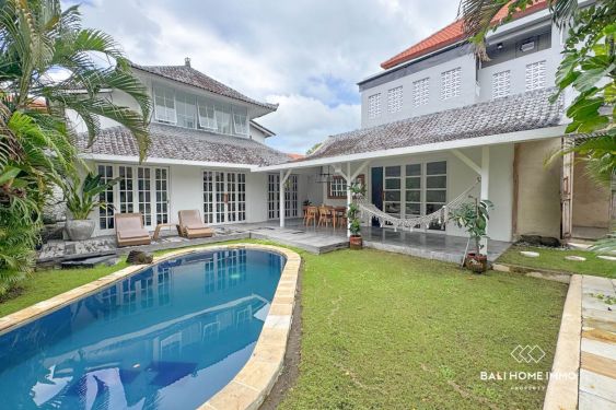 Image 1 from Vila 3 Kamar Tidur yang Menawan untuk Disewa di Seminyak
